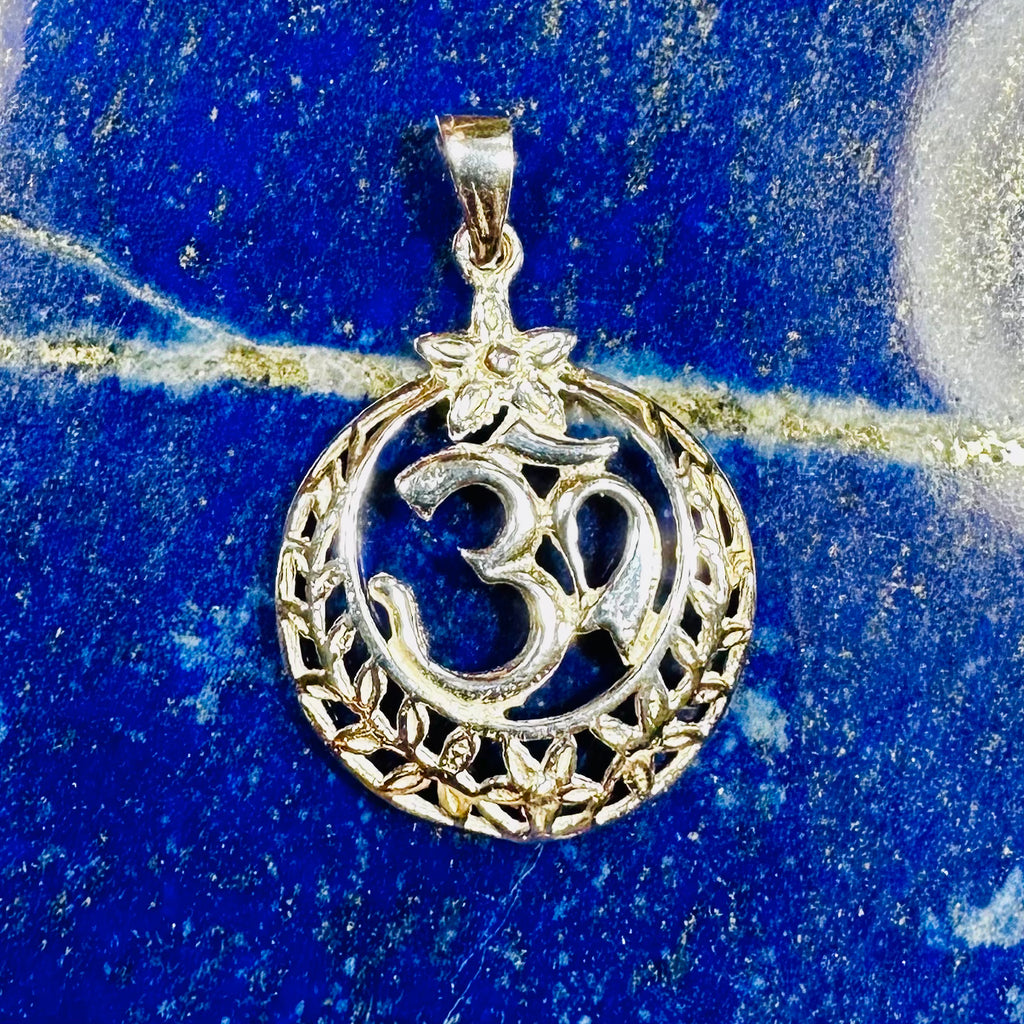 Om Pendant