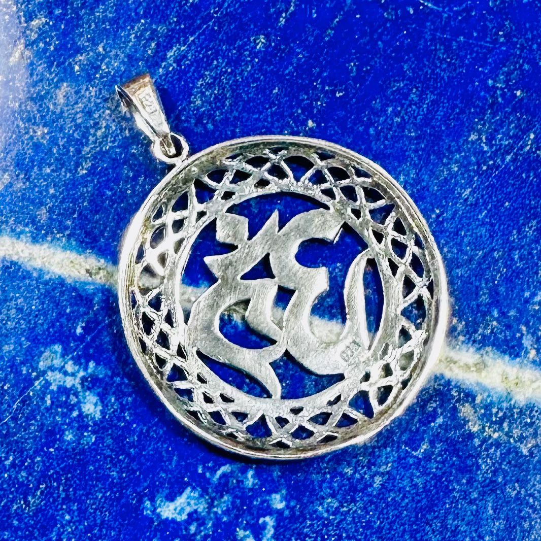 Om Pendant