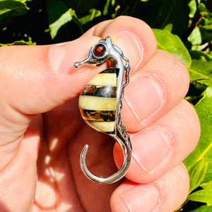 Amber Seahorse Pendant