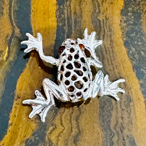 Amber Frog Pendant