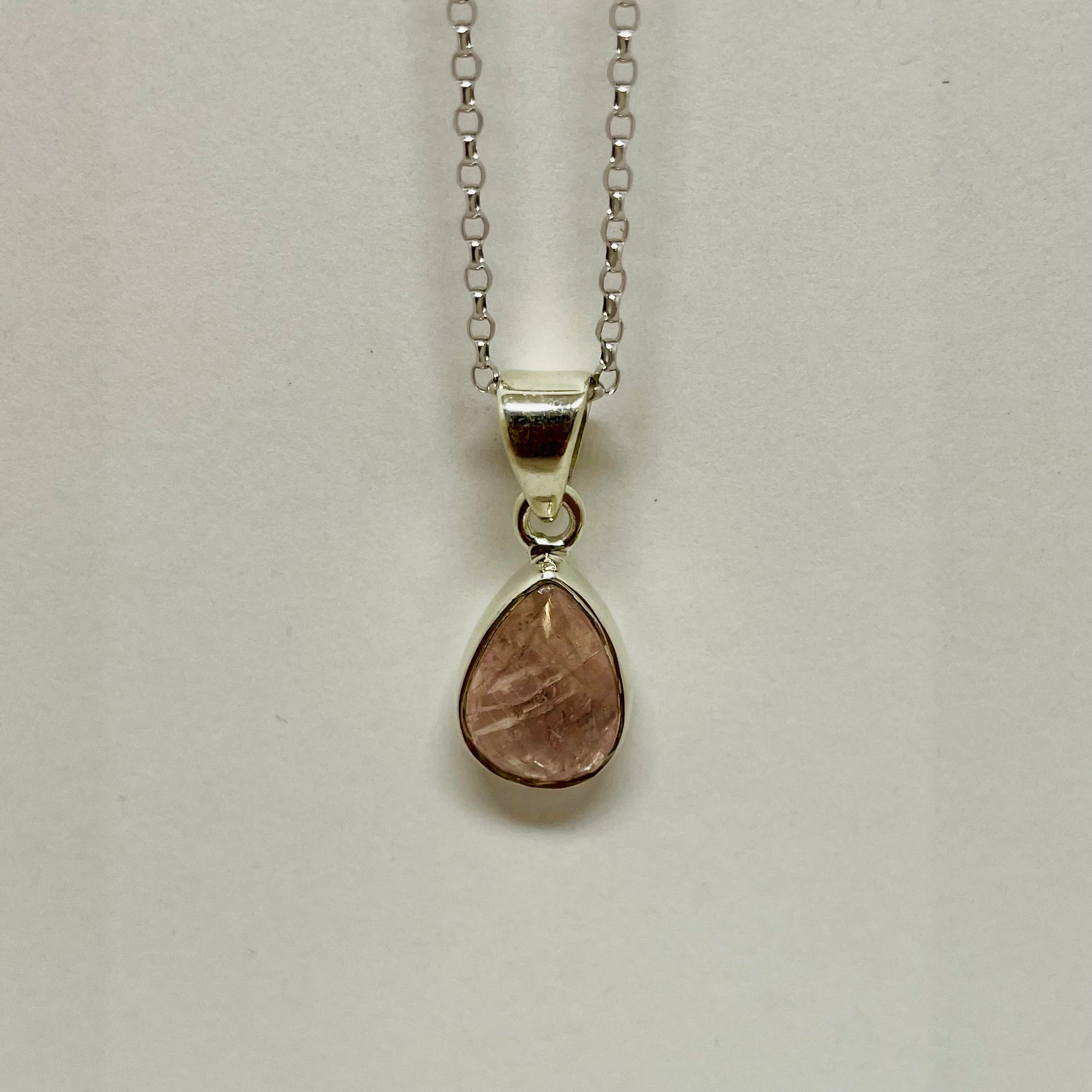 Faceted Morganite Pendant